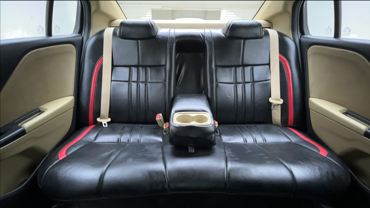 Used 2014 Honda City SV Petrol Manual interior REAR SEAT CONDITION VIEW