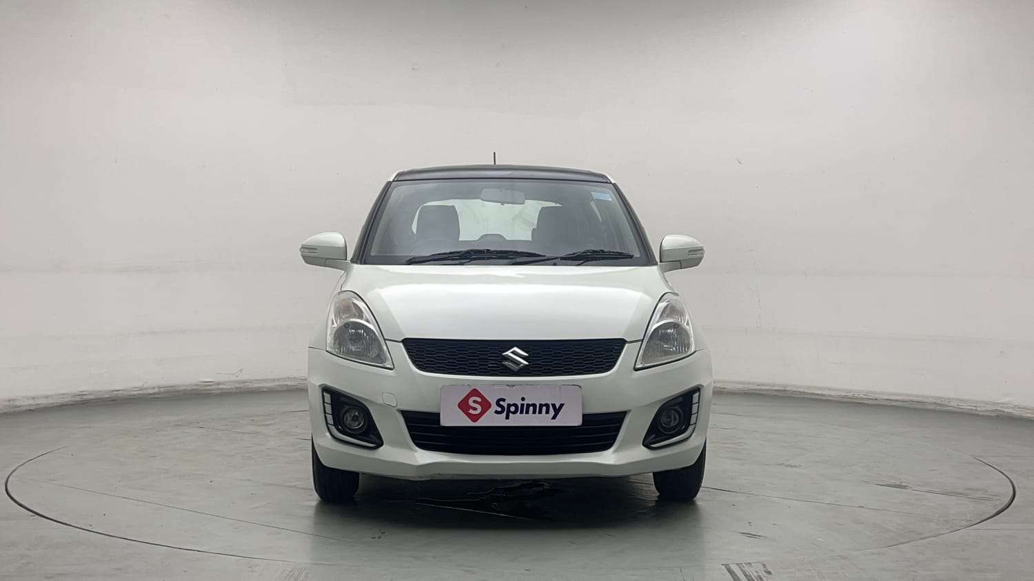 Used 2015 Maruti Suzuki Swift VXi Petrol Manual exterior FRONT VIEW