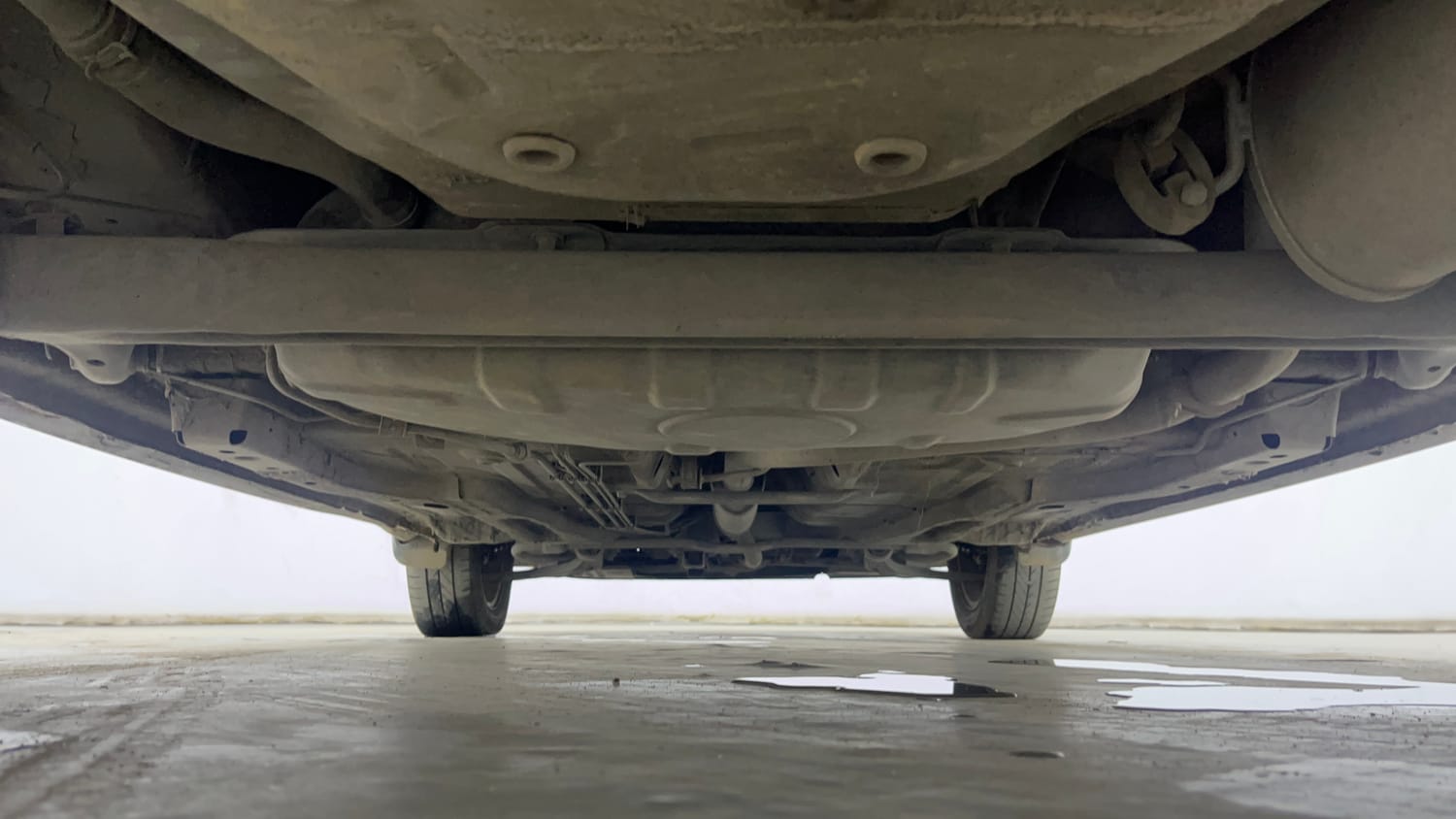 Used 2018 Tata Tiago Revotorq XZ Diesel Manual extra REAR UNDERBODY VIEW (TAKEN FROM REAR)