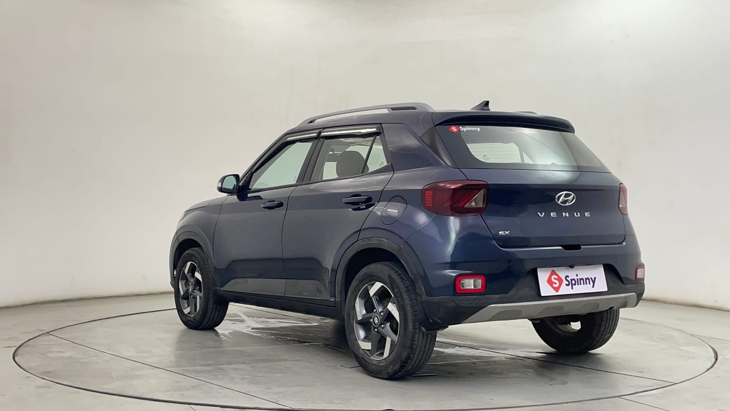 Used 2022 Hyundai Venue SX 1.5 CRDi Diesel Manual exterior LEFT REAR CORNER VIEW