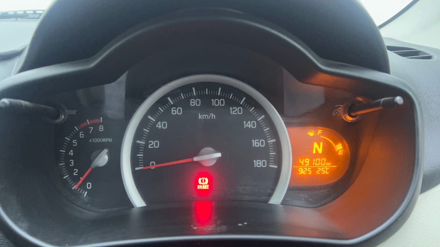Used 2016 Maruti Suzuki Celerio VXi AMT Petrol Automatic interior CLUSTERMETER VIEW