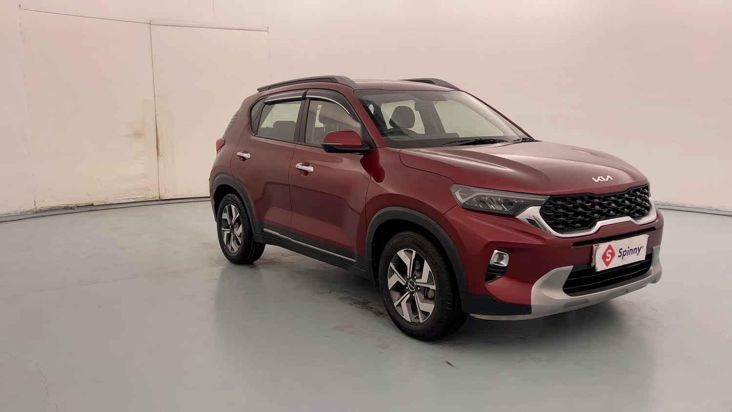 Used 2022 Kia Sonet HTX 1.5 Diesel Manual exterior RIGHT FRONT CORNER VIEW