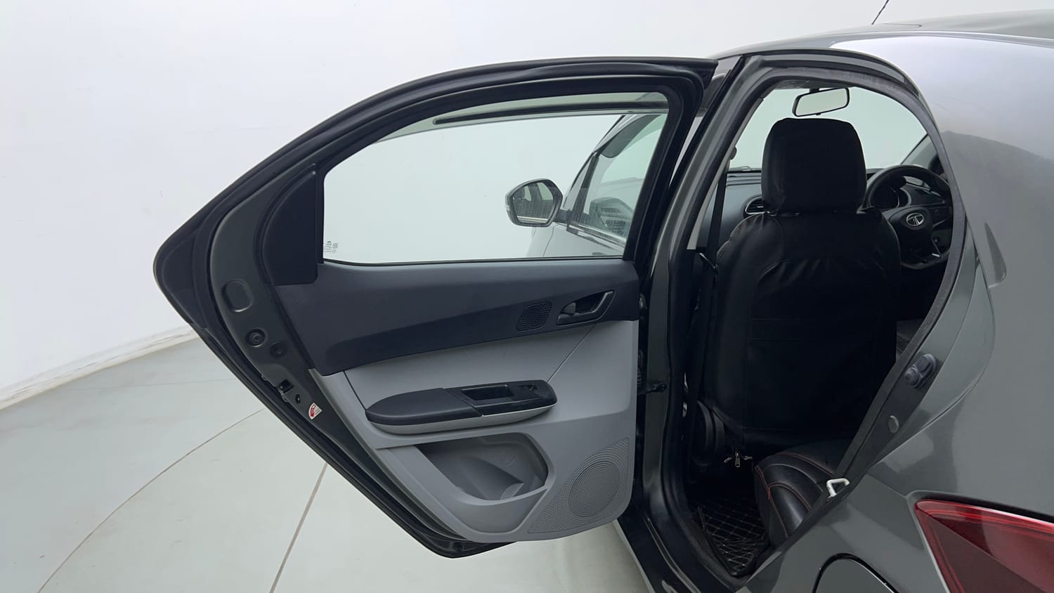 Used 2021 Tata Tiago LE Petro l+ CNG(Outside Fitted) Cng Manual interior LEFT REAR DOOR OPEN VIEW