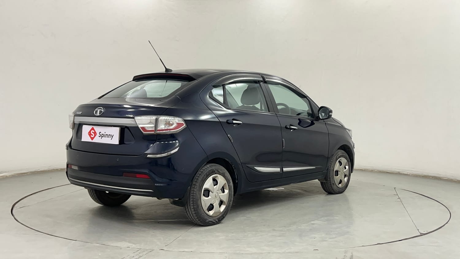 Used 2022 Tata Tigor XZ CNG Cng Manual exterior RIGHT REAR CORNER VIEW