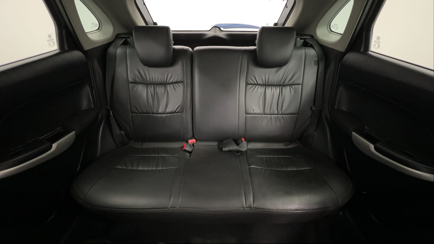 Used 2017 Maruti Suzuki Baleno Alpha 1.2 Petrol Manual interior REAR SEAT CONDITION VIEW