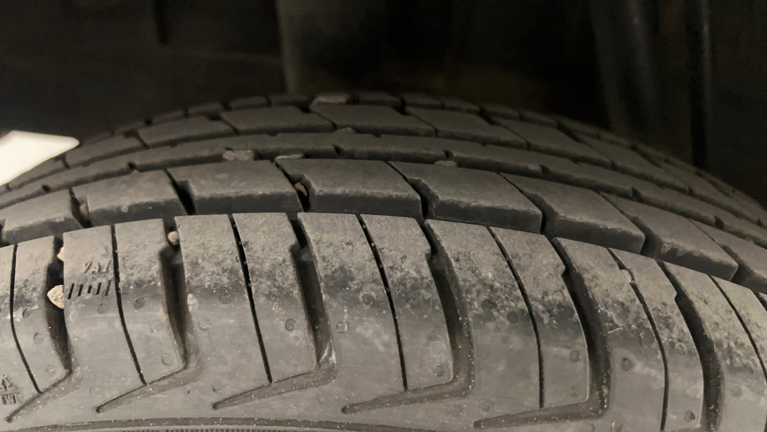Used 2017 Renault Kwid RXL Petrol Manual tyres RIGHT REAR TYRE TREAD VIEW