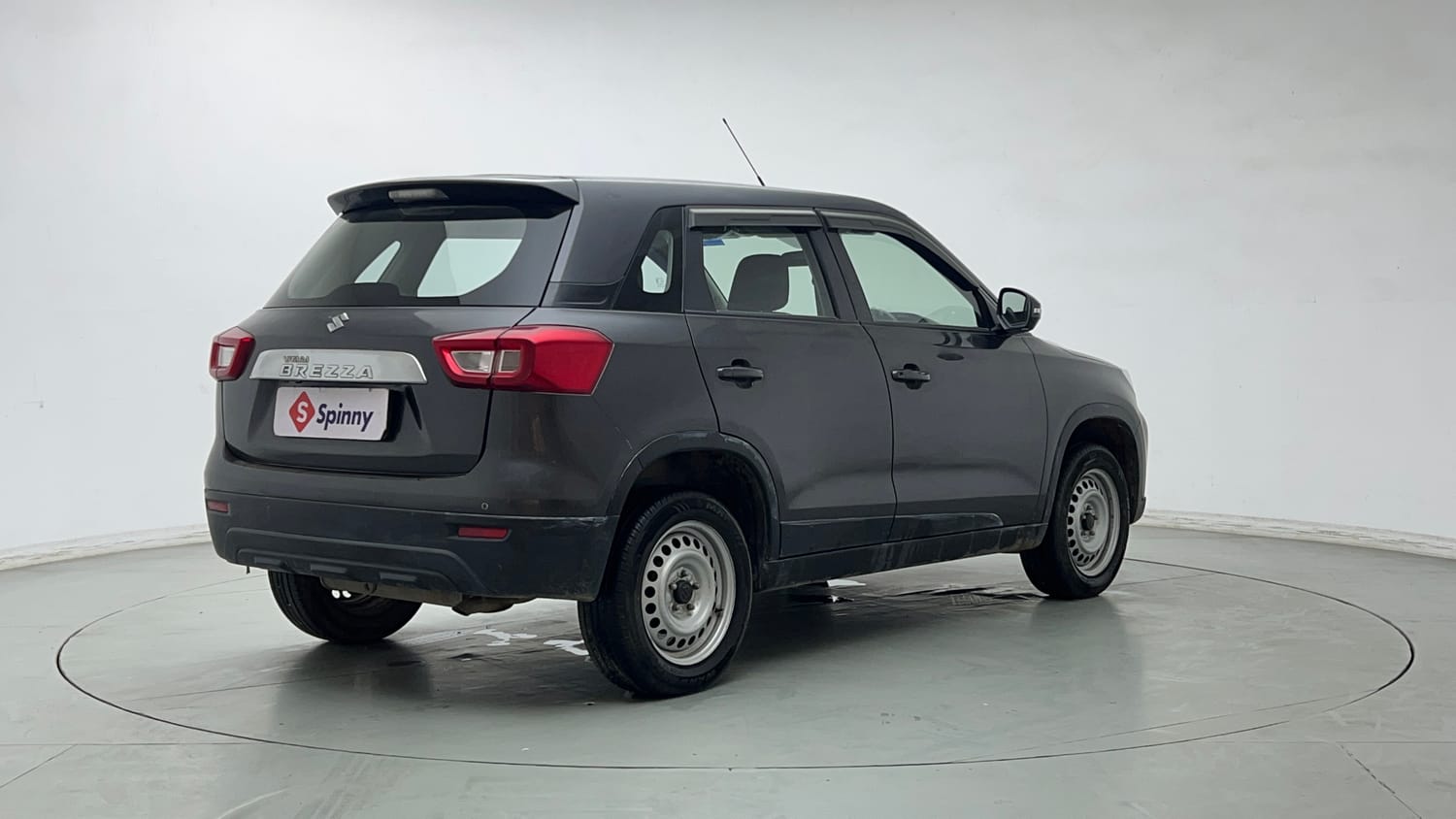 Used 2021 maruti-suzuki Vitara Brezza LXi Petrol Manual exterior RIGHT REAR CORNER VIEW
