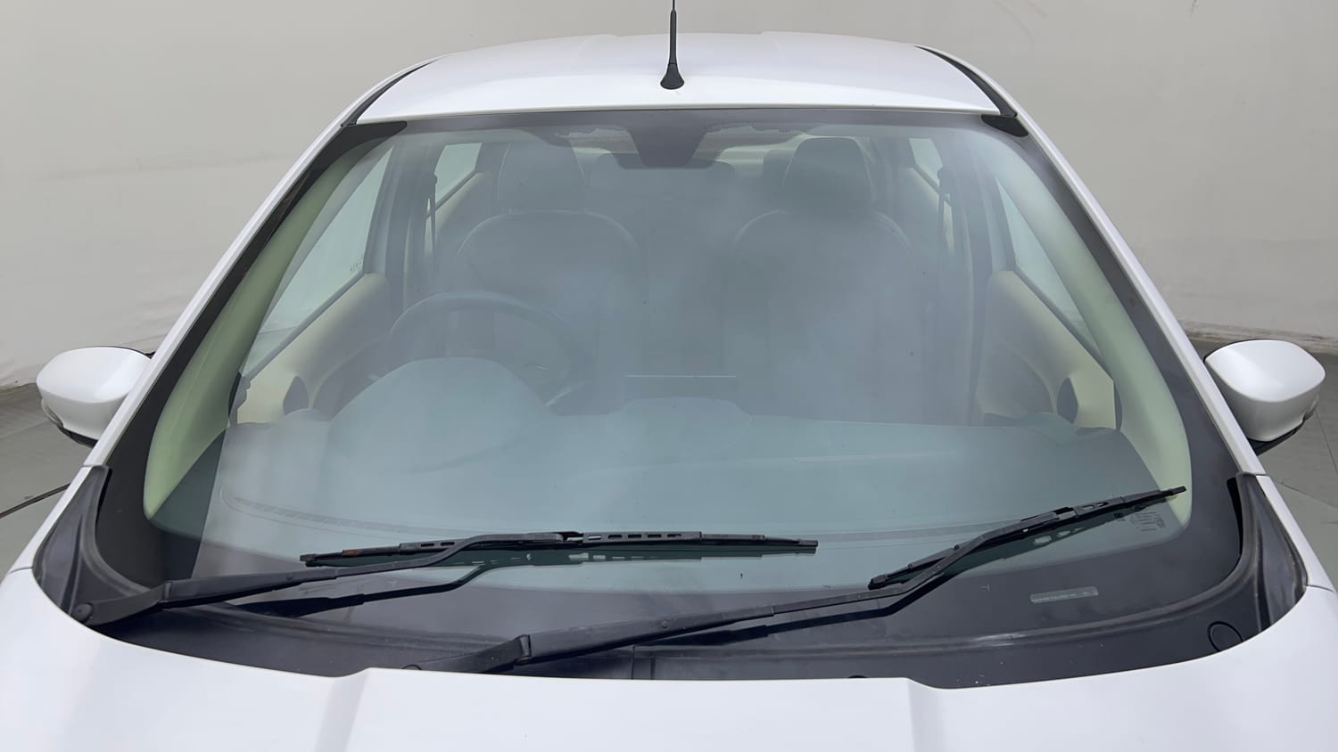 Used 2020 Ford Figo Aspire Titanium1.5 TDCi Diesel Manual exterior FRONT WINDSHIELD VIEW