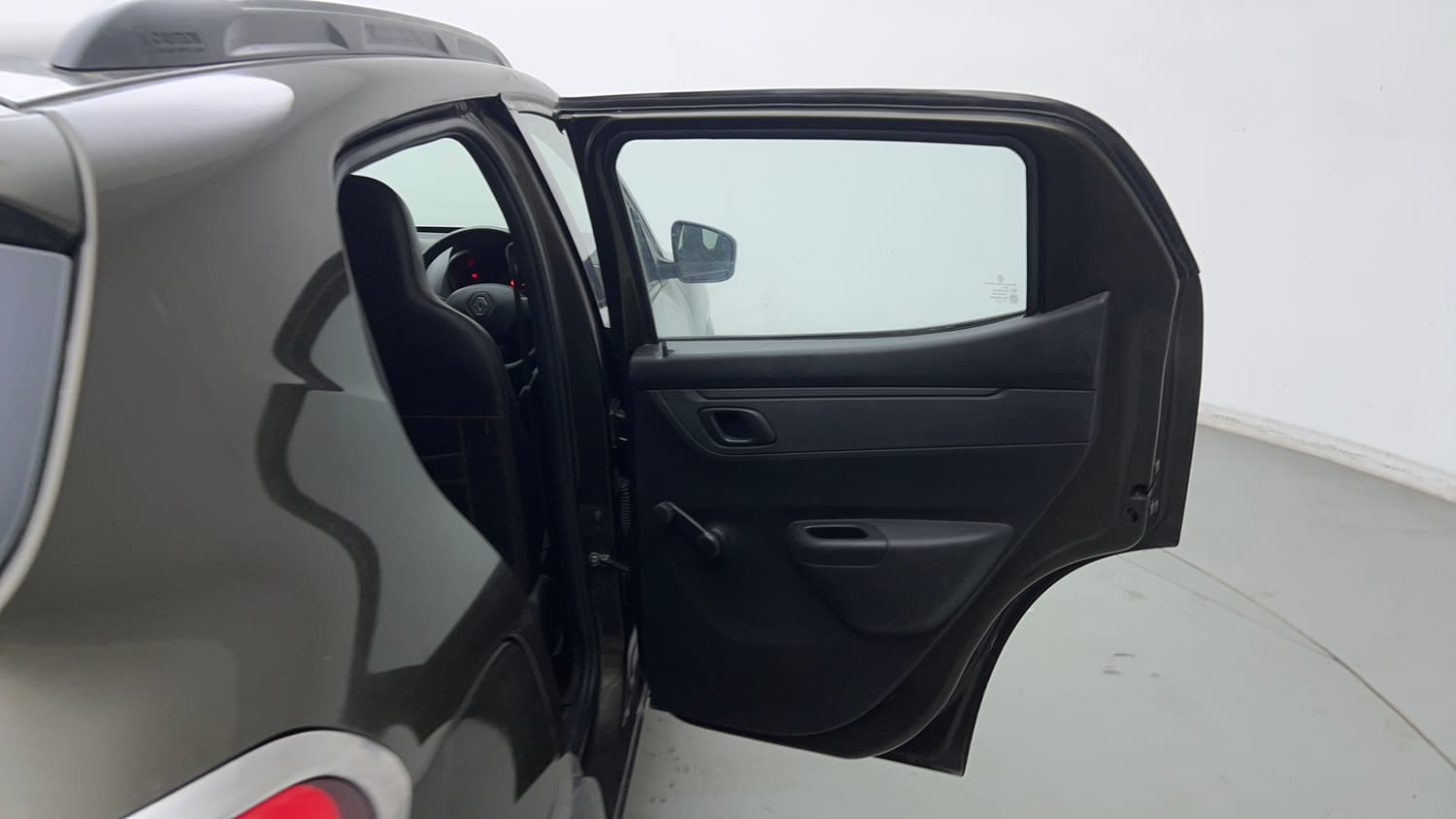 Used 2017 Renault Kwid 1.0 RXT Petrol Manual interior RIGHT REAR DOOR OPEN VIEW