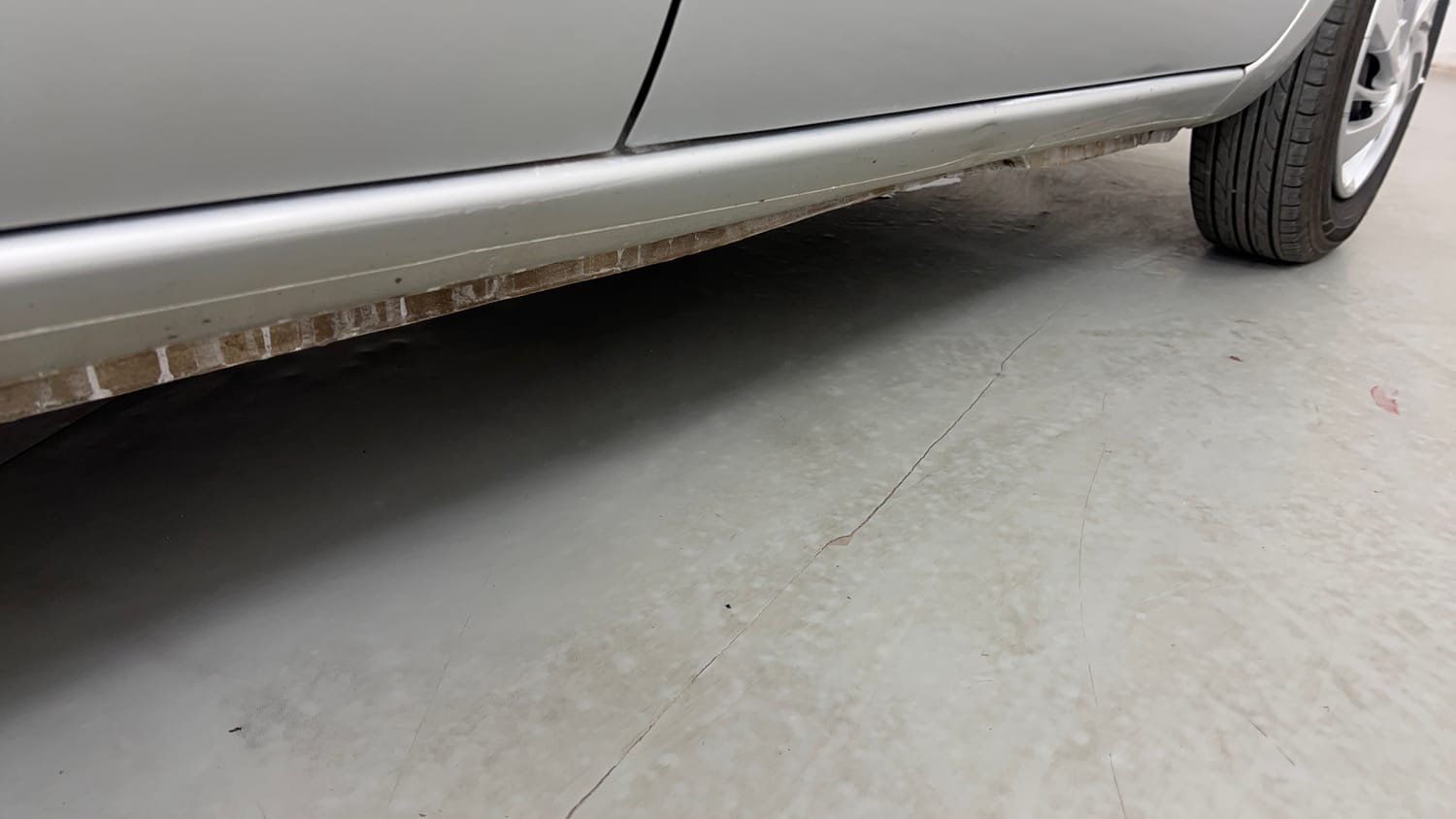Used 2017 Datsun Redi-GO T (O) Petrol Manual dents MINOR SCRATCH