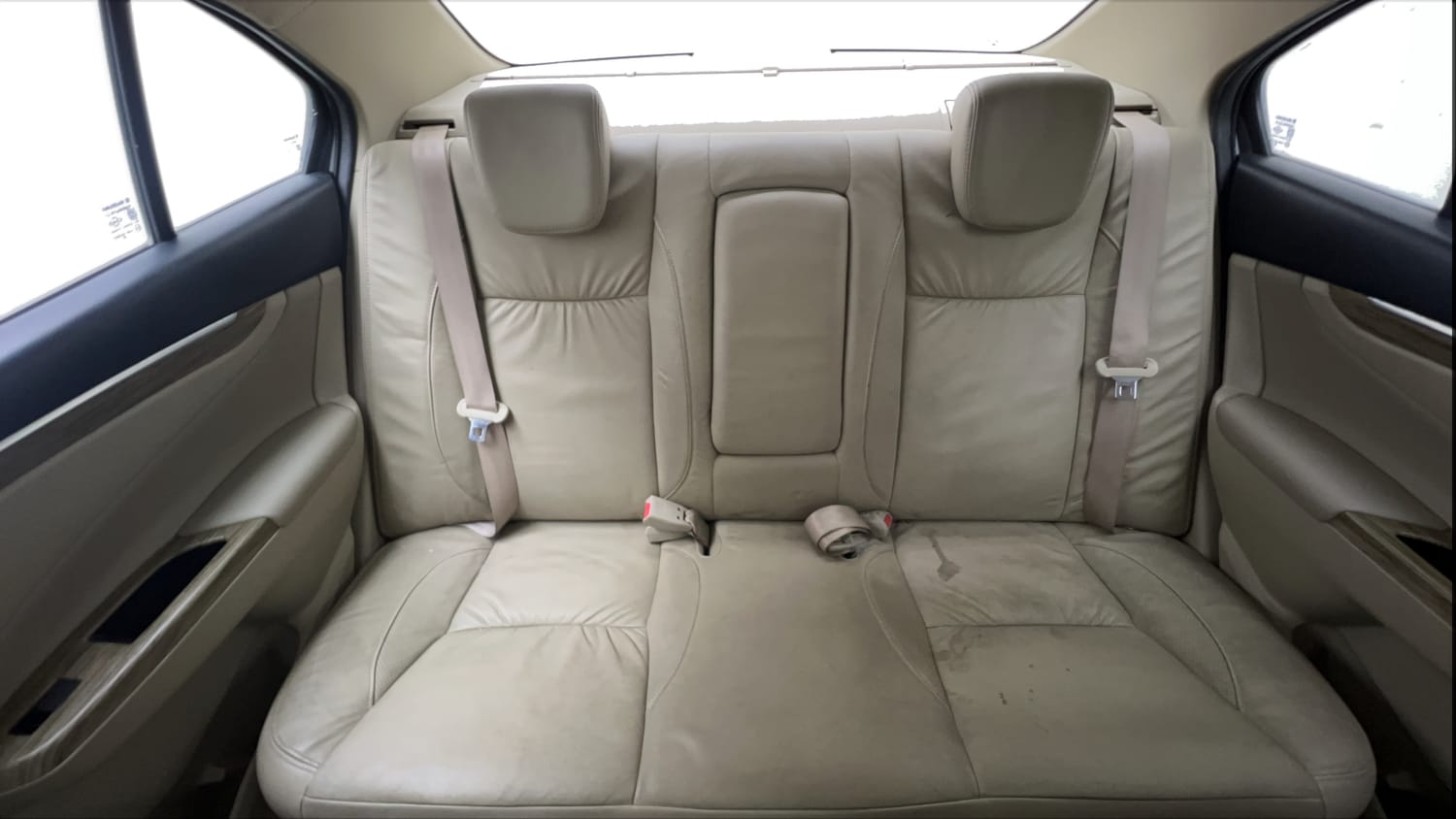 Used 2018 Maruti Suzuki Ciaz Alpha Hybrid 1.5 Petrol Manual interior REAR SEAT CONDITION VIEW
