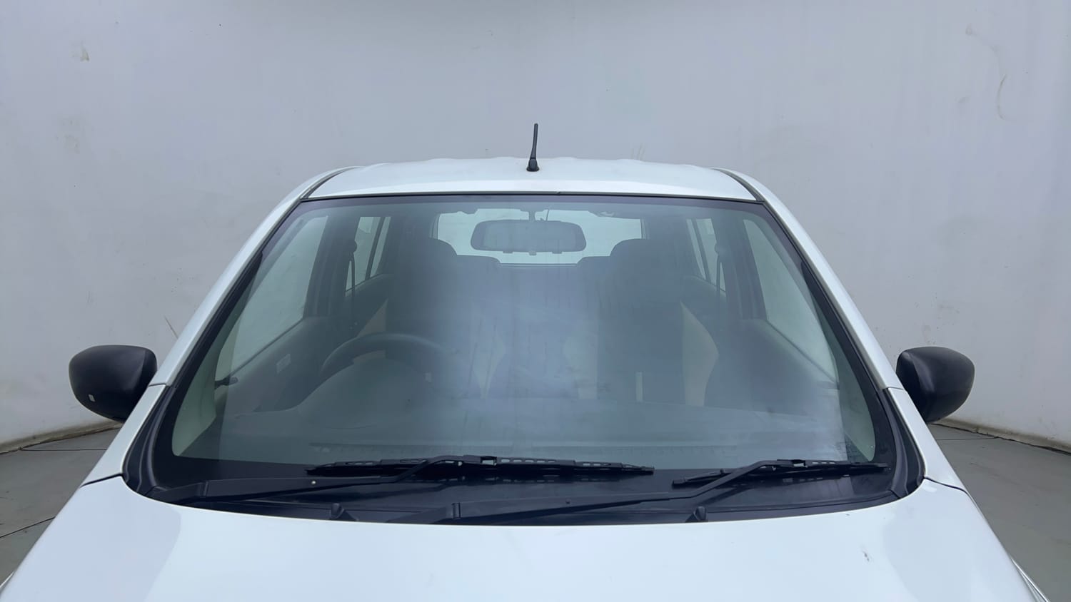 Used 2016 Maruti Suzuki Celerio VXi AMT Petrol Automatic exterior FRONT WINDSHIELD VIEW