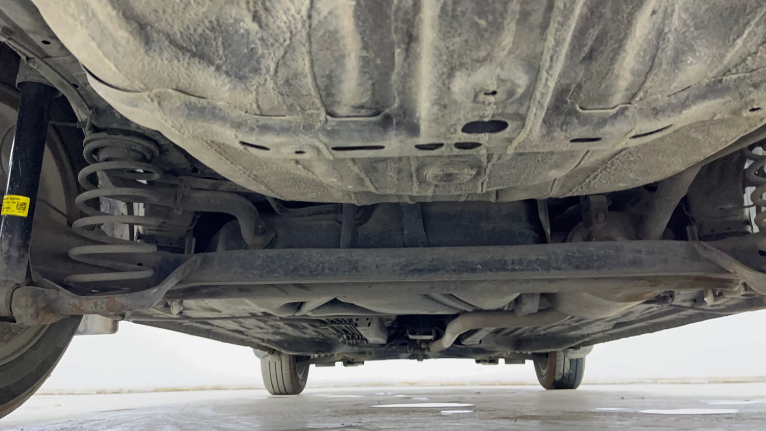 Used 2023 Honda Amaze VX 1.2 Petrol MT Petrol Manual extra REAR UNDERBODY VIEW (TAKEN FROM REAR)
