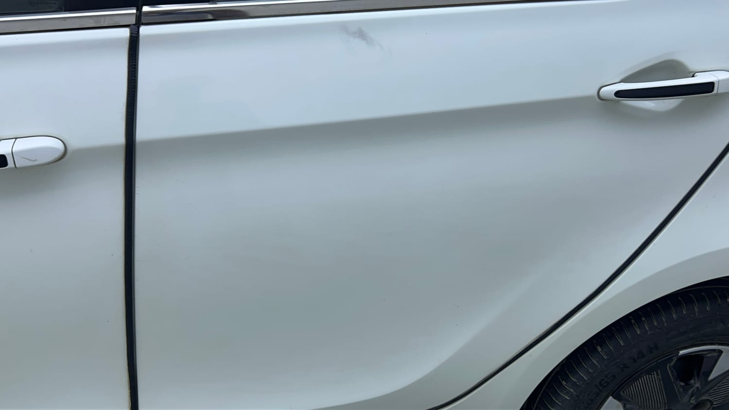 Used 2023 Tata Tiago EV XZ Plus Tech LUX Long Range Electric Automatic dents MINOR SCRATCH