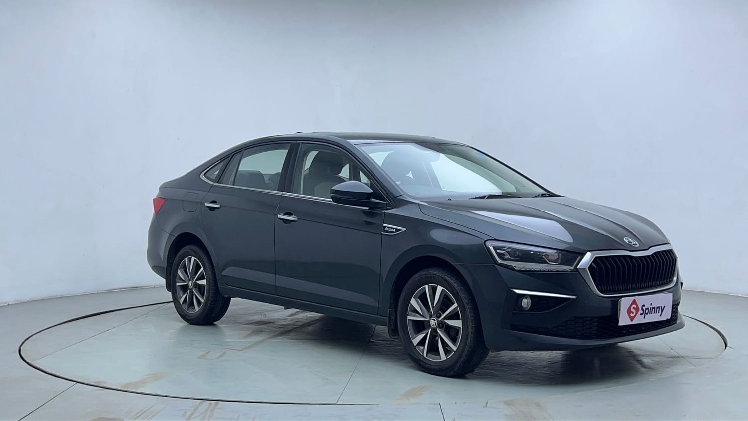 Used 2022 Skoda Slavia Style 1.0L TSI AT Petrol Automatic exterior RIGHT FRONT CORNER VIEW
