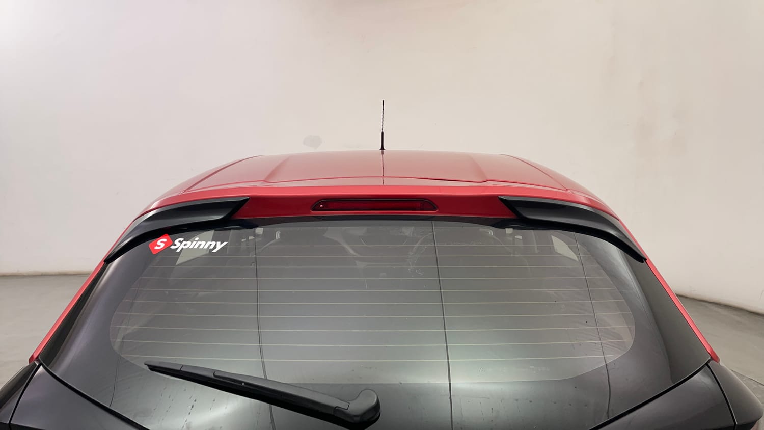 Used 2022 Tata Altroz XZ Petrol Petrol Manual exterior BACK WINDSHIELD VIEW