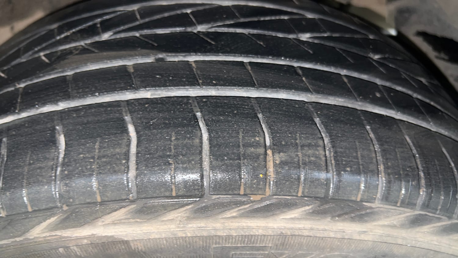 Used 2019 Tata Nexon XZA Plus Petrol Petrol Automatic tyres LEFT REAR TYRE TREAD VIEW