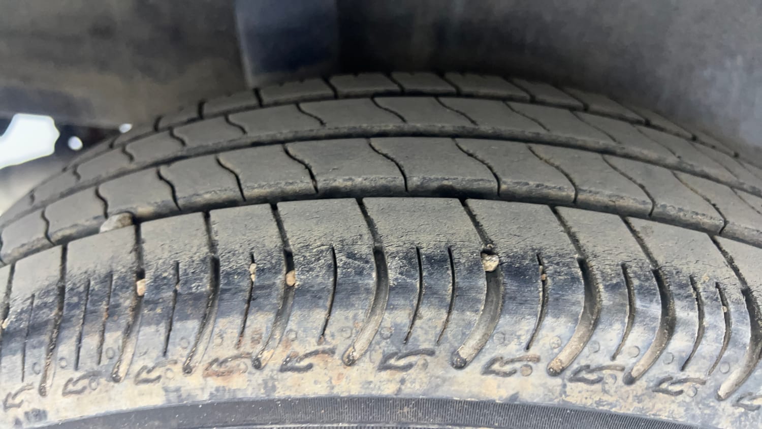 Used 2023 Maruti Suzuki Wagon R ZXI Plus 1.2 AGS Petrol Automatic tyres RIGHT REAR TYRE TREAD VIEW