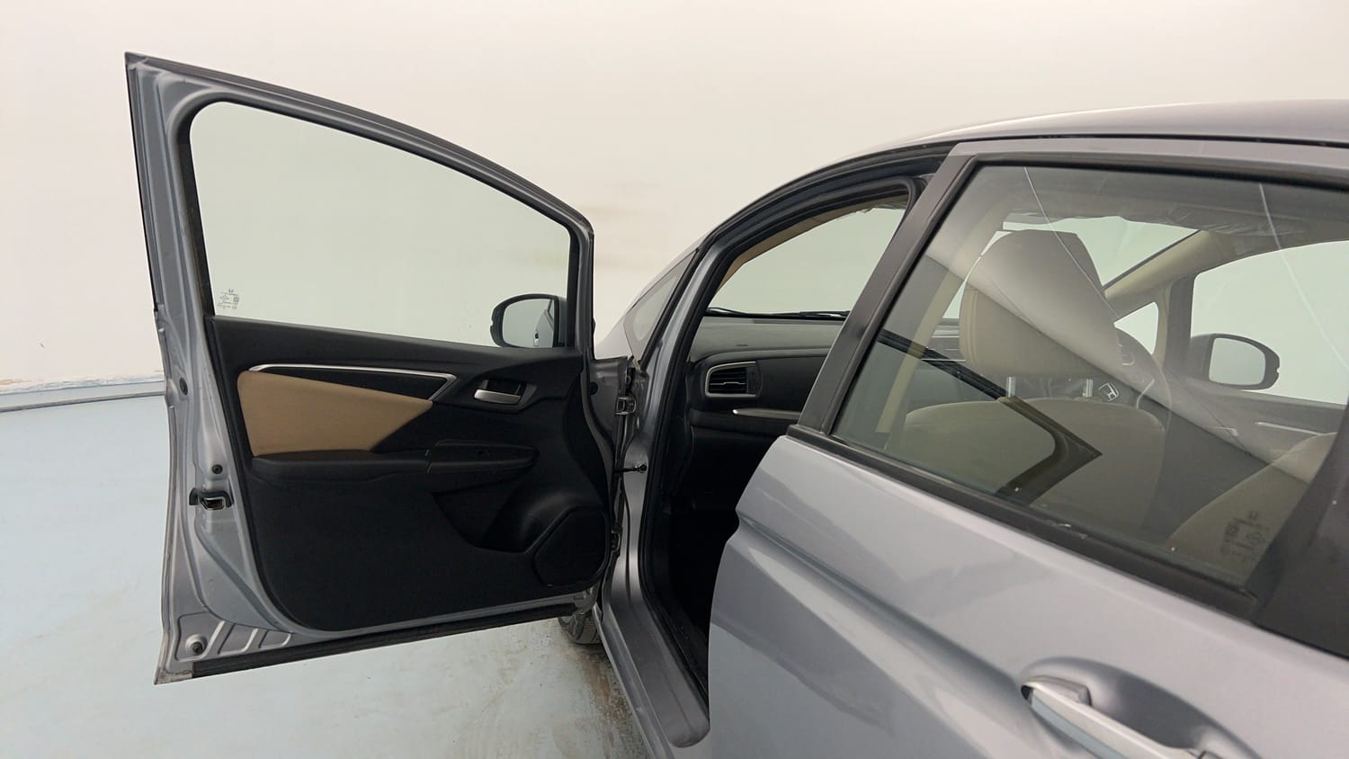 Used 2022 Honda Jazz ZX CVT Petrol Automatic interior LEFT FRONT DOOR OPEN VIEW