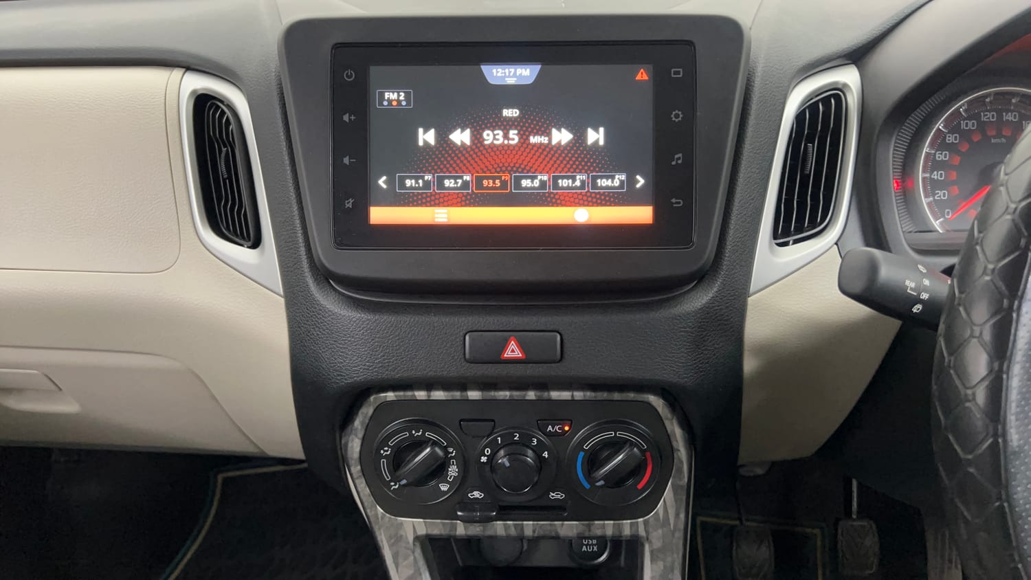 Used 2025 Maruti Suzuki Wagon R ZXI Plus 1.2 Petrol Manual interior MUSIC SYSTEM & AC CONTROL VIEW