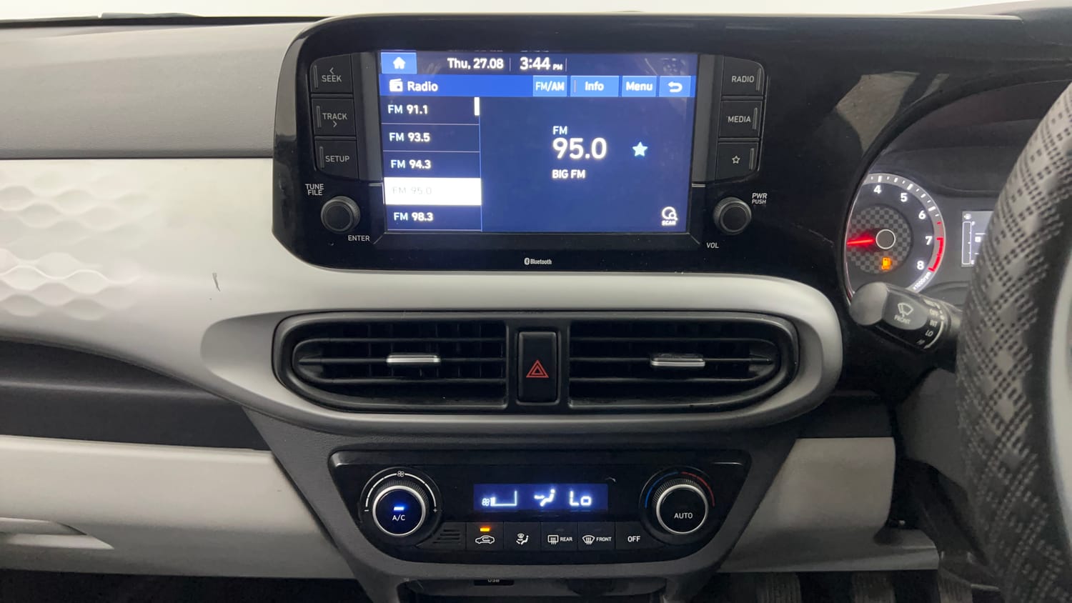 Used 2020 Hyundai Grand i10 Nios Sportz 1.2 Kappa VTVT CNG Cng Manual interior MUSIC SYSTEM & AC CONTROL VIEW