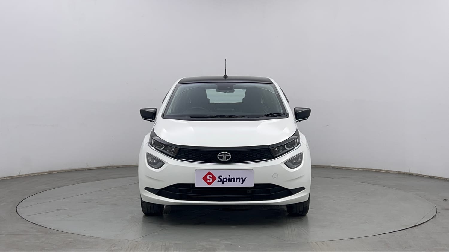 Used 2021 Tata Altroz XZ Plus Petrol Petrol Manual exterior FRONT VIEW