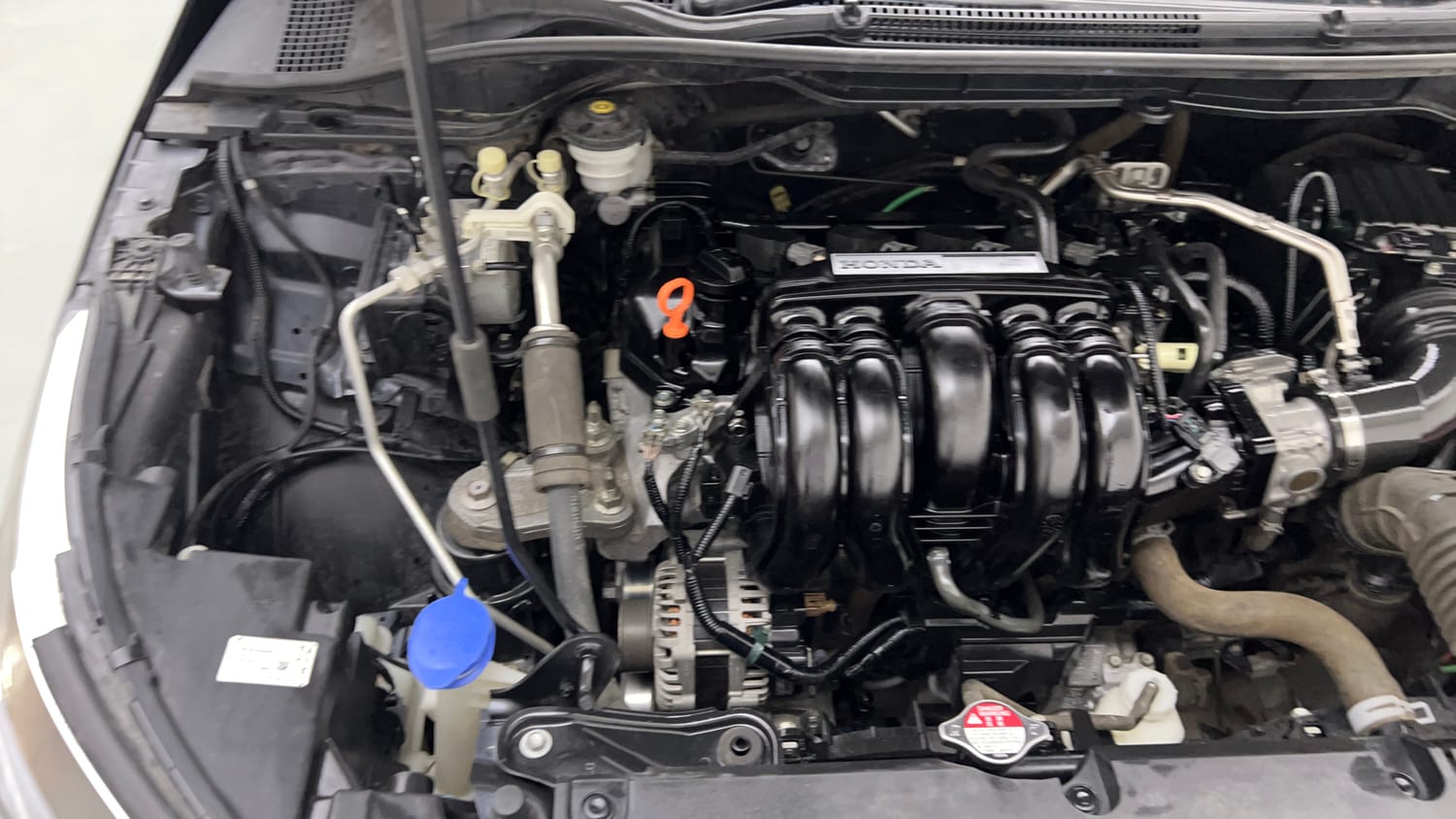 Used 2023 Honda City V Petrol MT Petrol Manual engine ENGINE RIGHT SIDE VIEW
