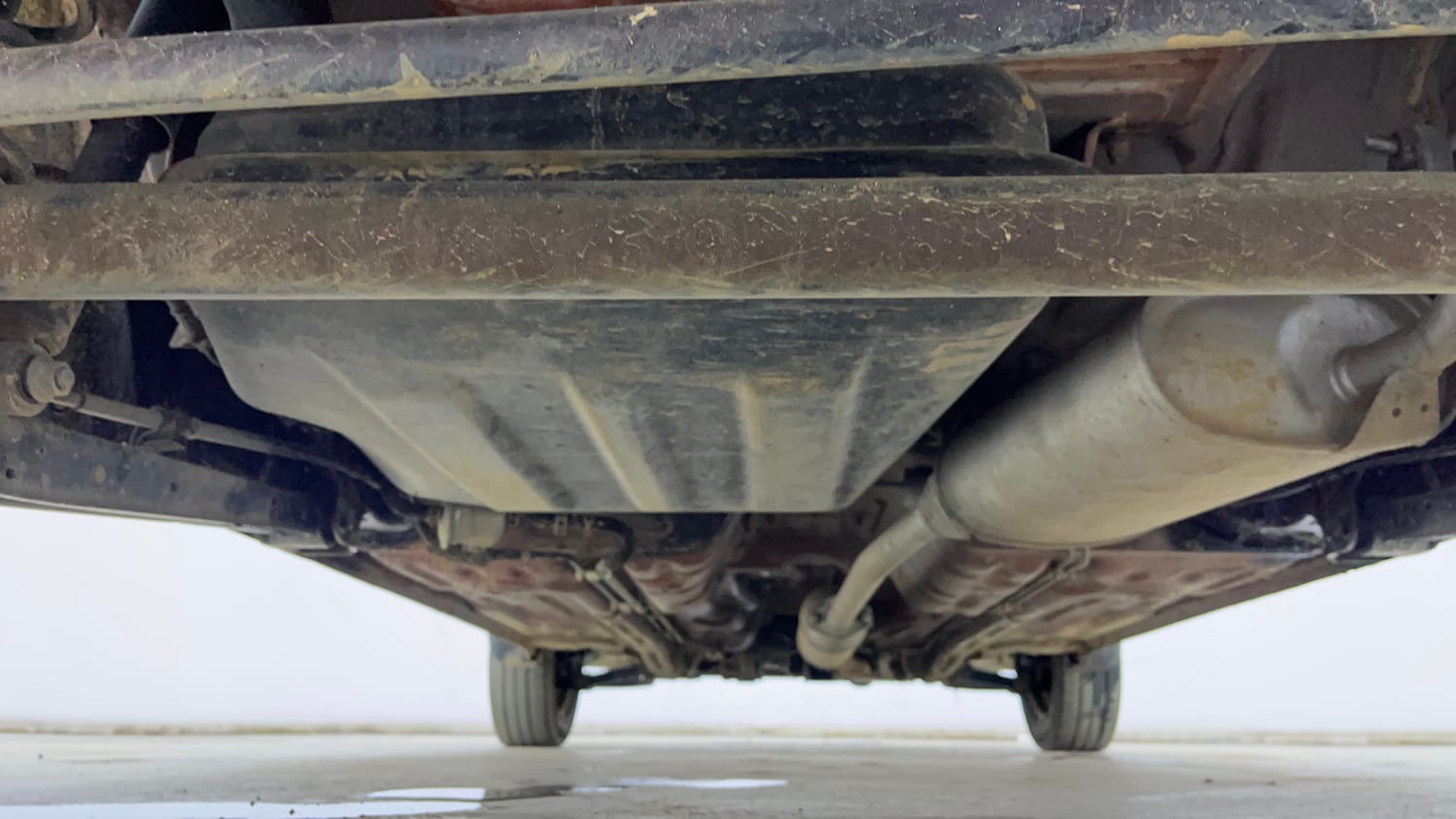 Used 2012 Maruti Suzuki Alto K10 VXi Petrol Manual extra REAR UNDERBODY VIEW (TAKEN FROM REAR)