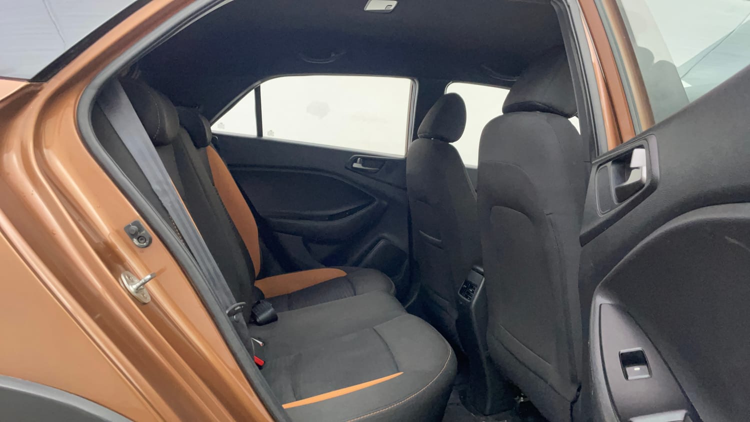 Used 2016 Hyundai i20 Active 1.2 SX Petrol Manual interior RIGHT SIDE REAR DOOR CABIN VIEW