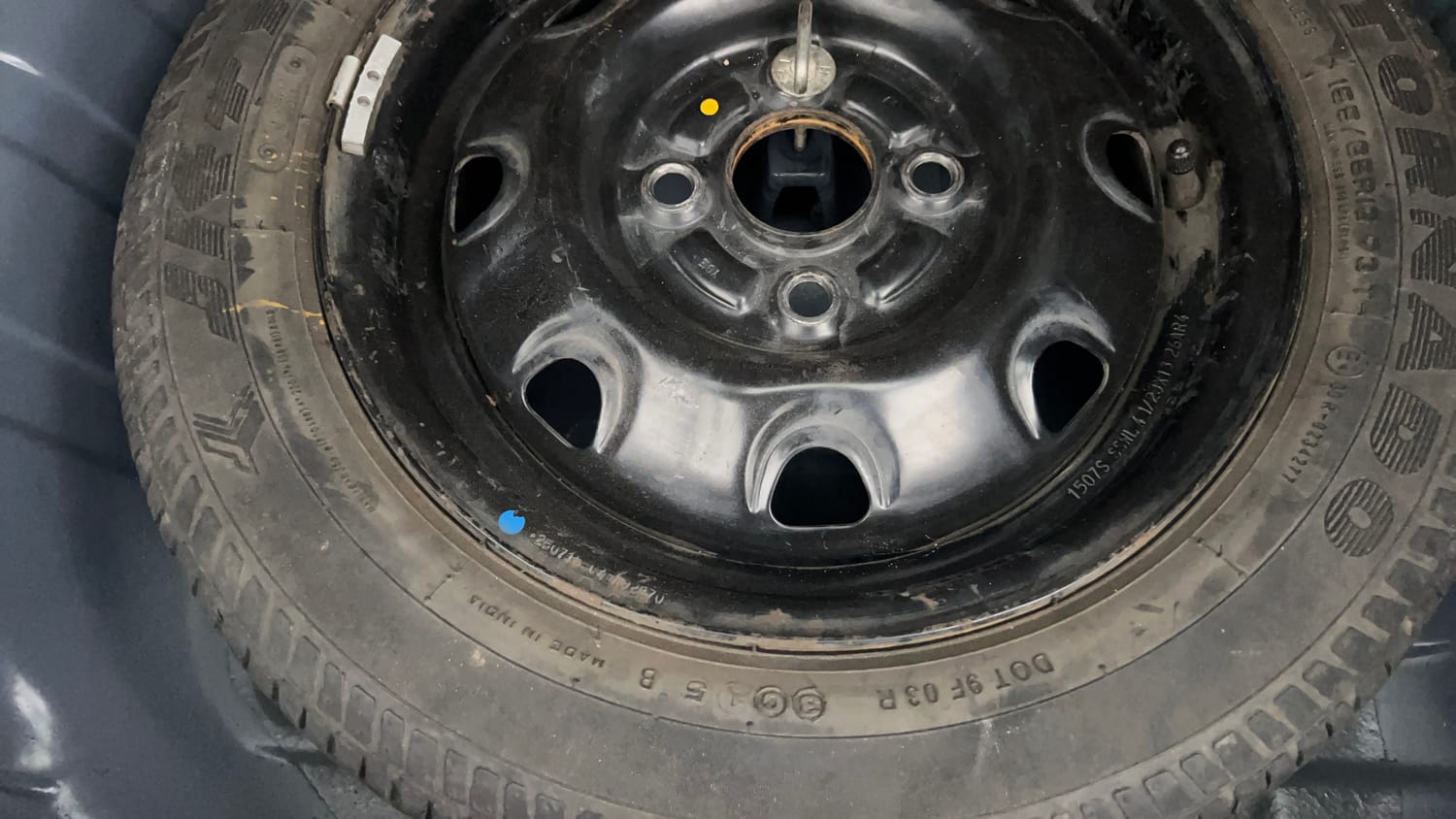 Used 2015 Maruti Suzuki Alto K10 VXi AMT Petrol Automatic tyres SPARE TYRE VIEW
