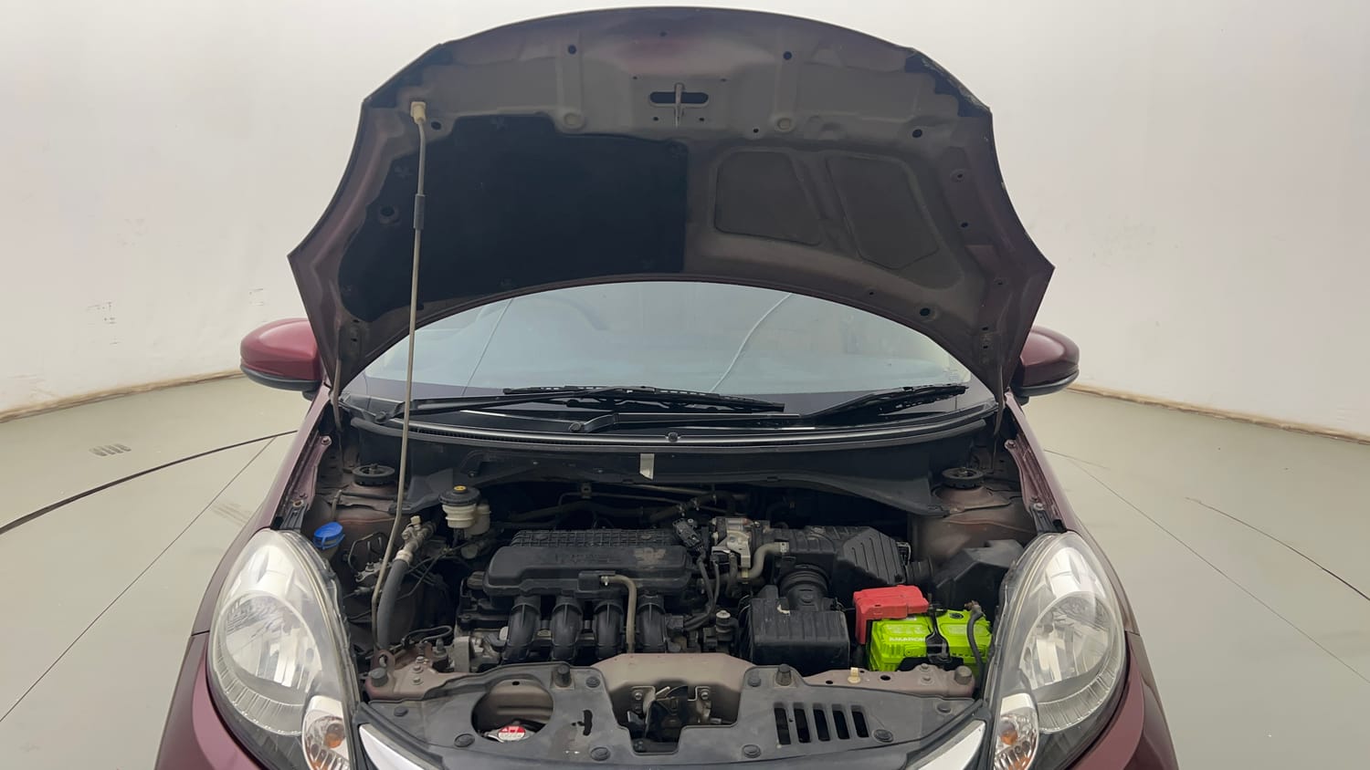 Used 2017 Honda Amaze 1.2 S i-VTEC Petrol Manual engine ENGINE & BONNET OPEN FRONT VIEW