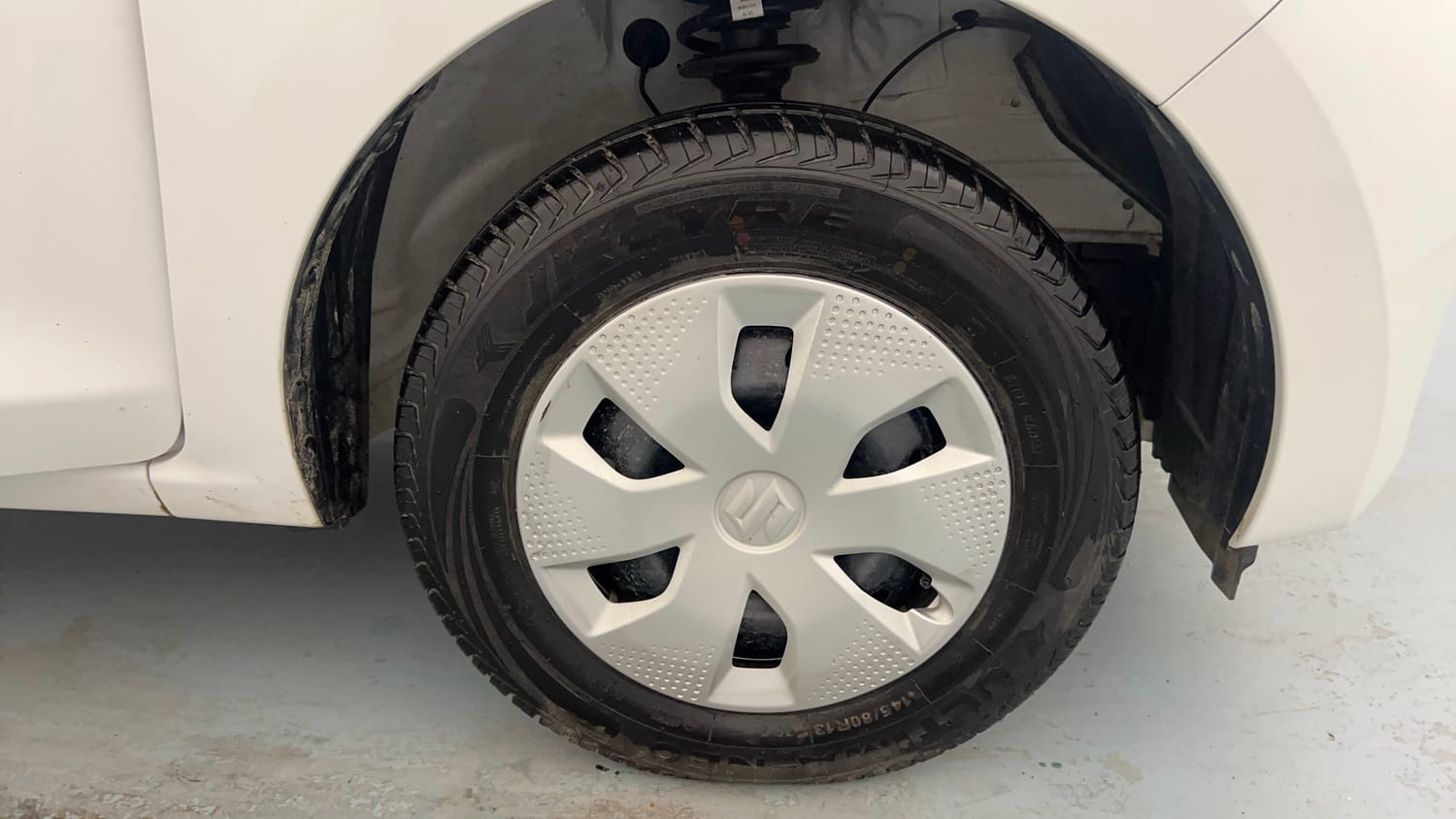 Used 2026 Maruti Suzuki Alto K10 VXi Plus (O) Petrol Manual tyres RIGHT FRONT TYRE RIM VIEW