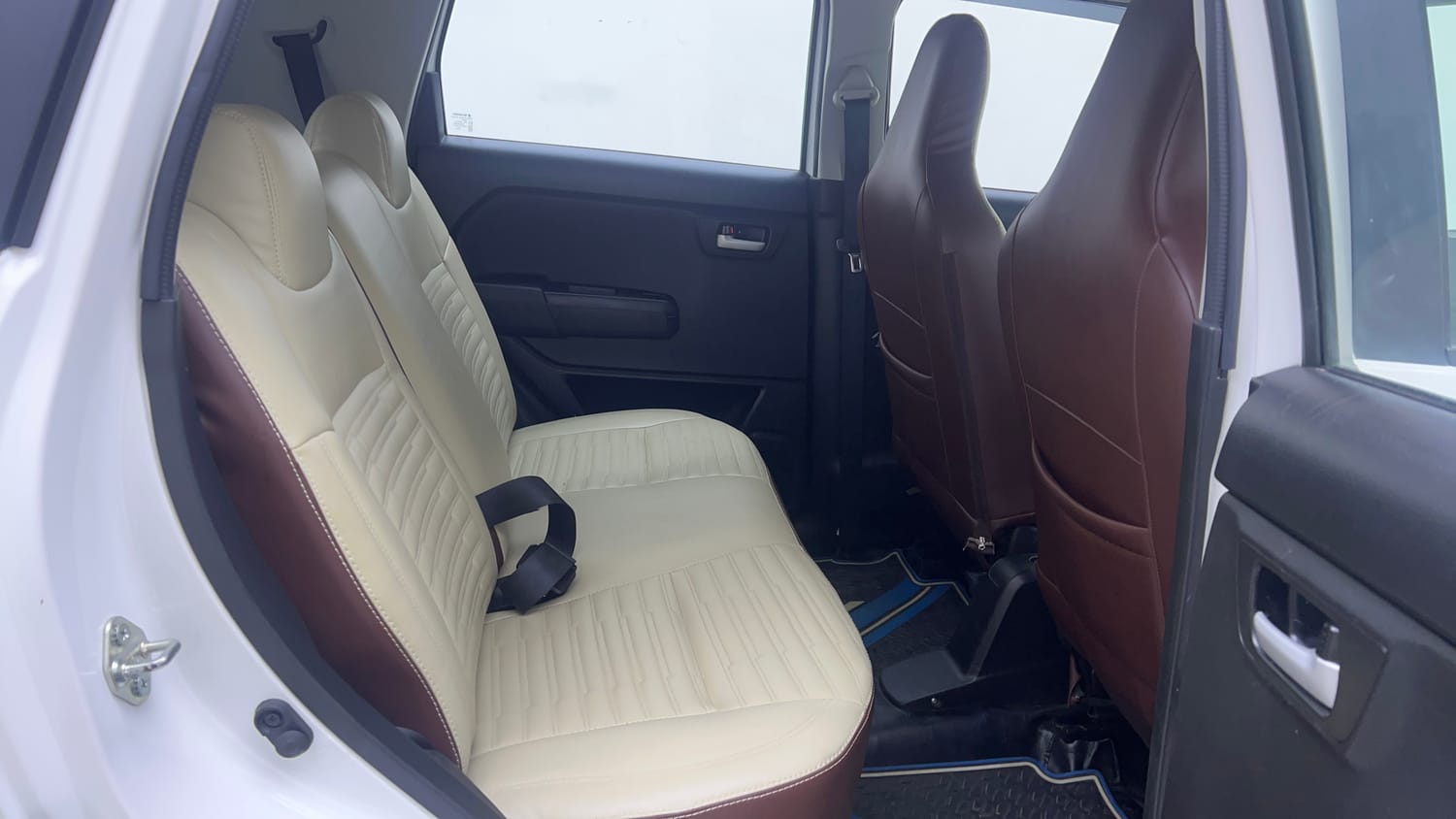 Used 2023 Maruti Suzuki Wagon R ZXI Plus 1.2 AGS Petrol Automatic interior RIGHT SIDE REAR DOOR CABIN VIEW