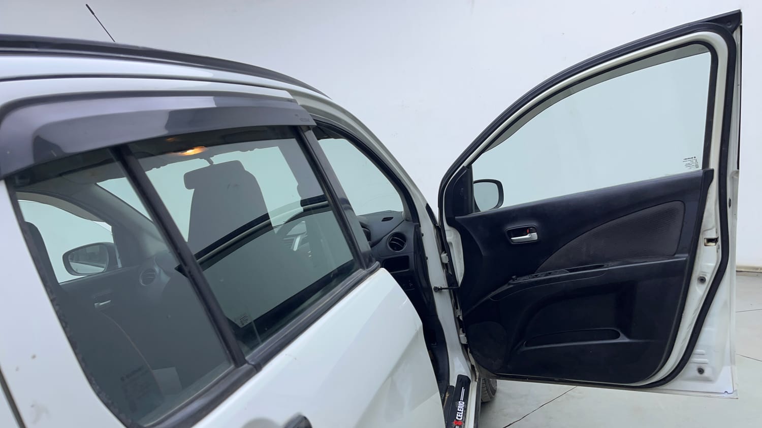 Used 2018 Maruti Suzuki Celerio X Zxi (Opt) Petrol Manual interior RIGHT FRONT DOOR OPEN VIEW
