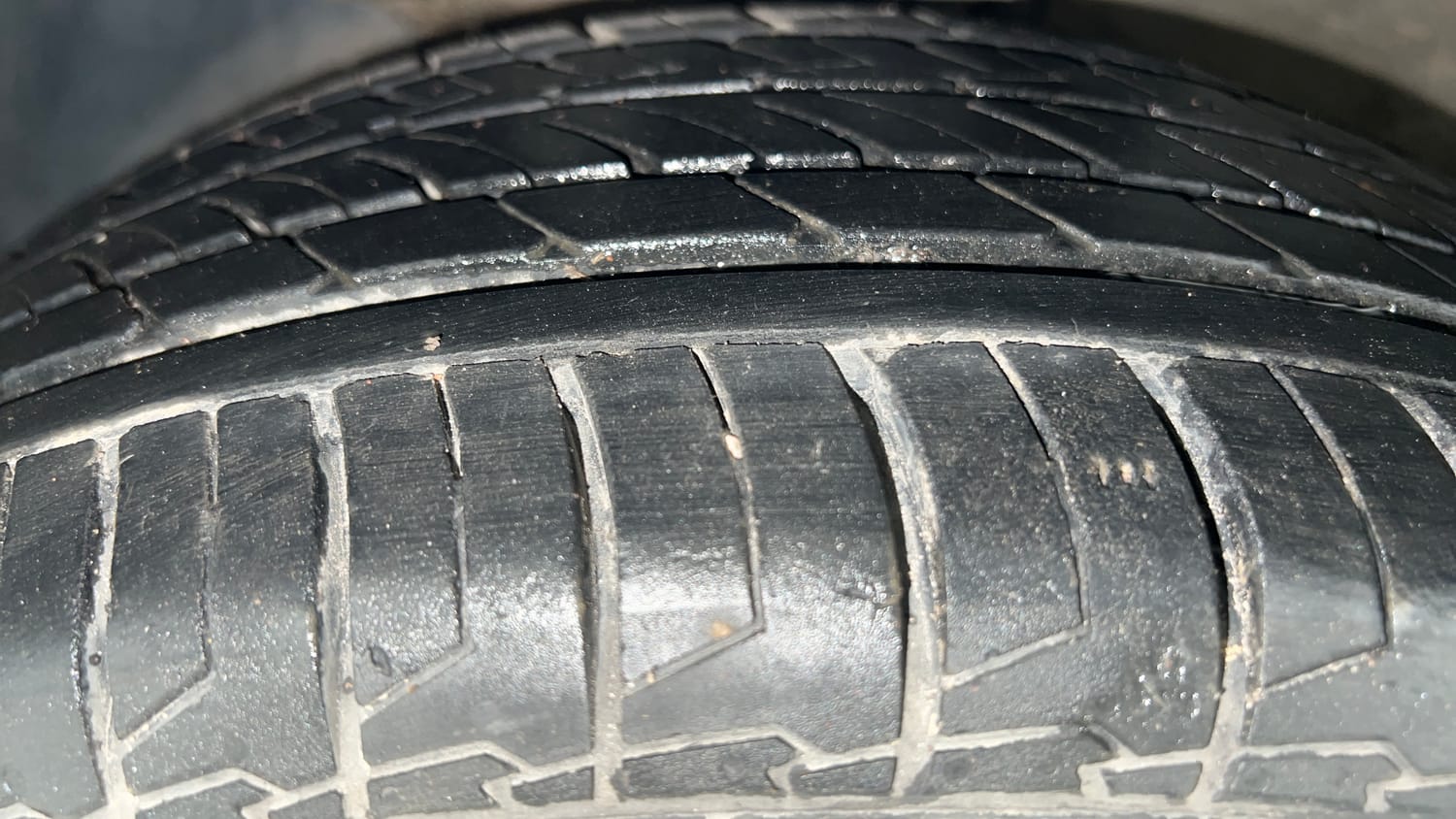 Used 2019 Hyundai Verna SX (O) 1.6 CRDi Diesel Manual tyres LEFT FRONT TYRE TREAD VIEW