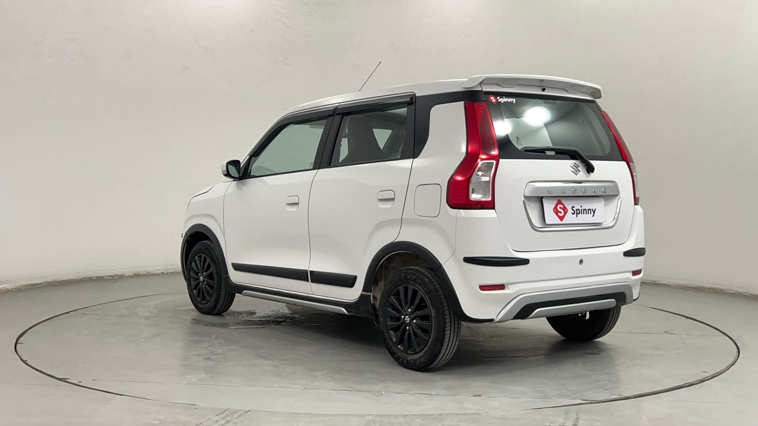 Used 2025 Maruti Suzuki Wagon R ZXI Plus 1.2 Petrol Manual exterior LEFT REAR CORNER VIEW