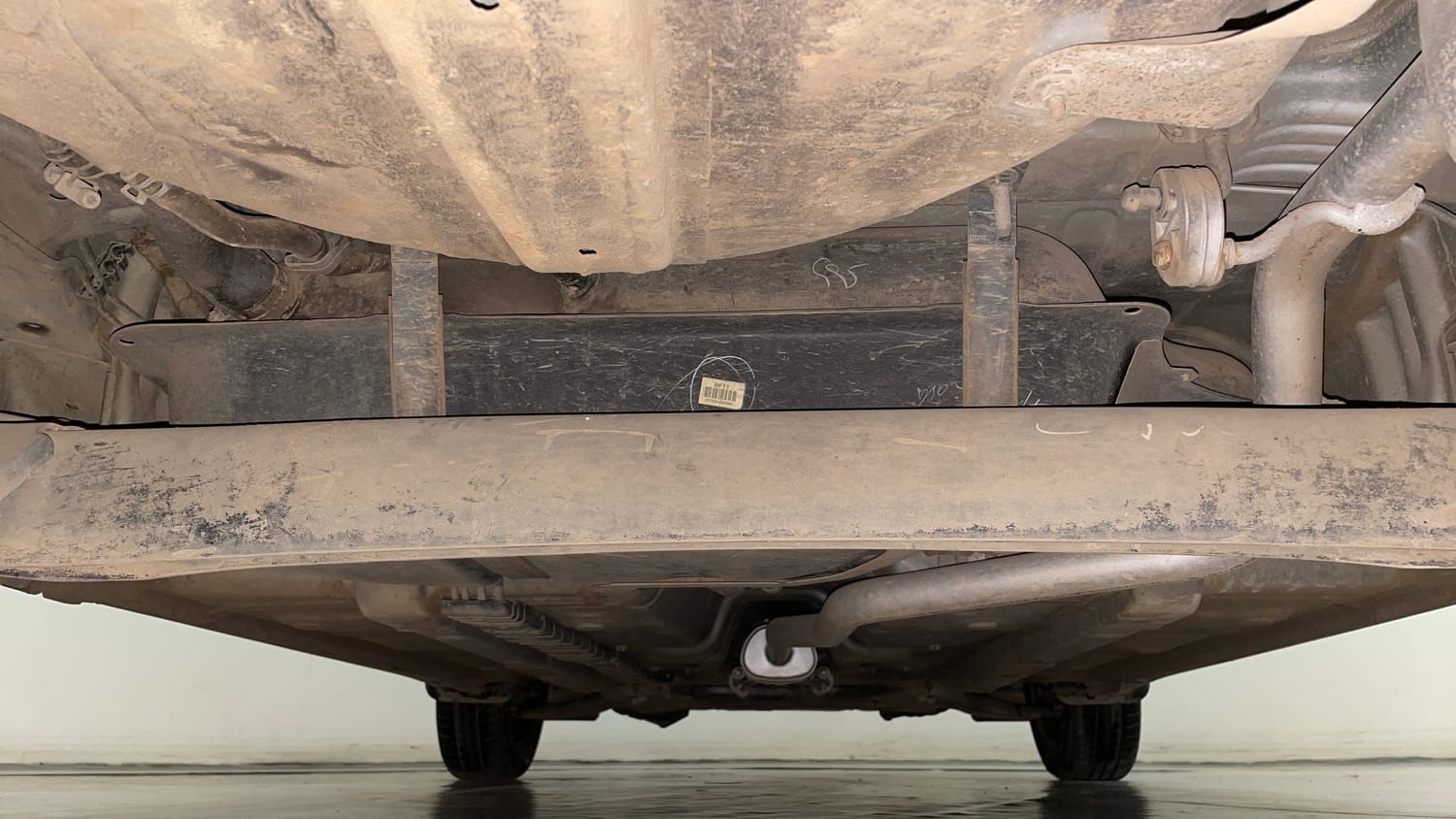 Used 2017 Hyundai Grand i10 Sportz (O) 1.2 Kappa VTVT Petrol Manual extra REAR UNDERBODY VIEW (TAKEN FROM REAR)