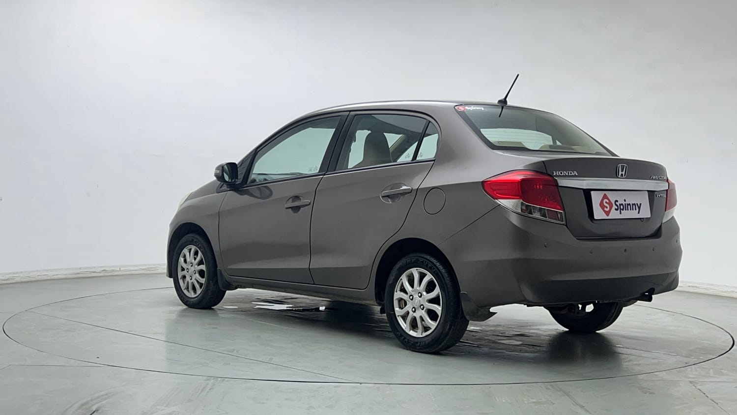 Used 2013 Honda Amaze 1.2 VX AT i-VTEC Petrol Automatic exterior LEFT REAR CORNER VIEW