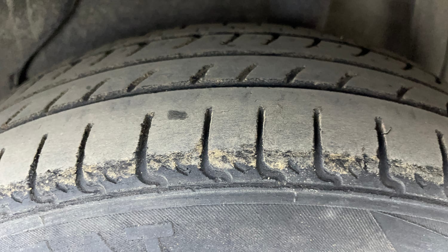 Used 2018 Maruti Suzuki Celerio X Zxi (Opt) Petrol Manual tyres LEFT REAR TYRE TREAD VIEW