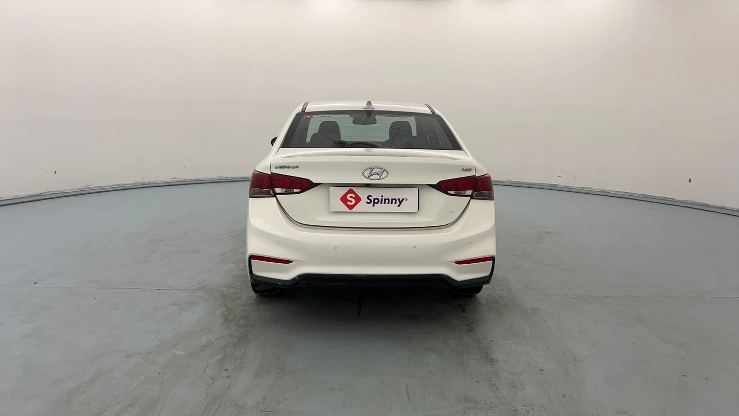 Used 2019 Hyundai Verna SX (O) 1.6 CRDi Diesel Manual exterior BACK VIEW