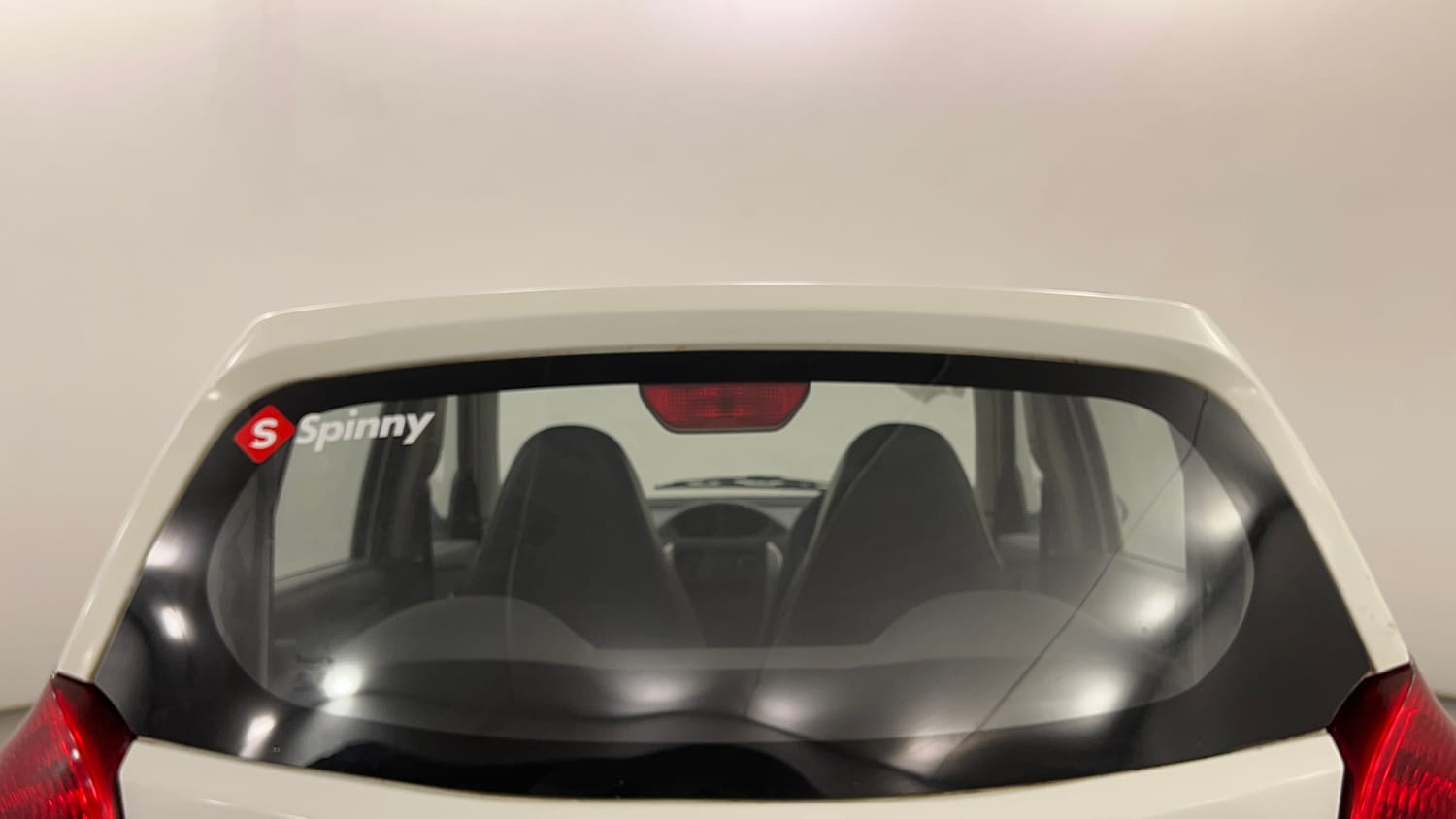 Used 2014 Maruti Suzuki Alto 800 Lxi Petrol Manual exterior BACK WINDSHIELD VIEW