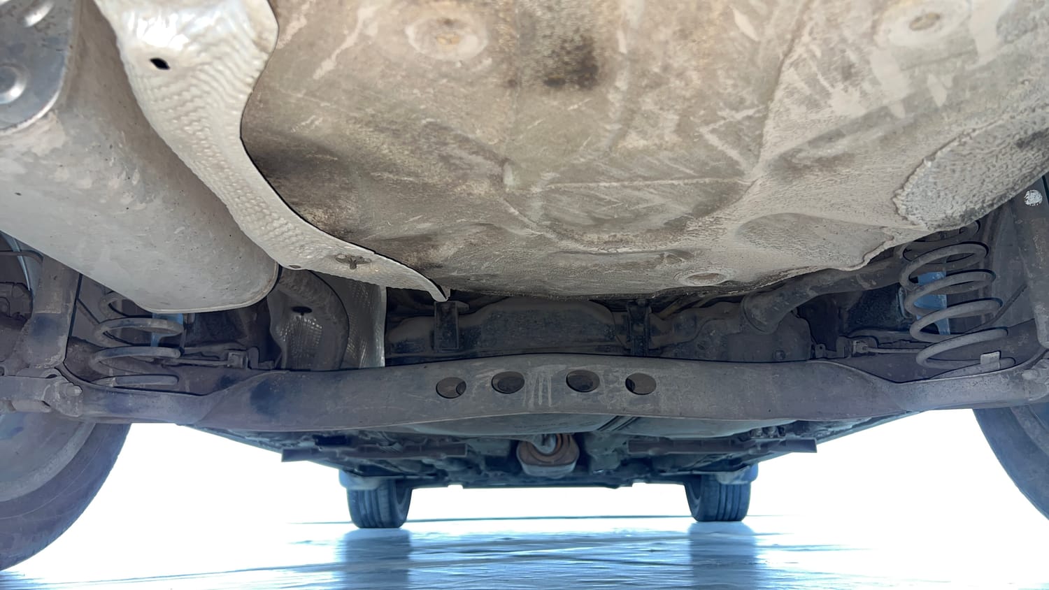 Used 2022 Skoda Slavia Style 1.0L TSI AT Petrol Automatic extra REAR UNDERBODY VIEW (TAKEN FROM REAR)