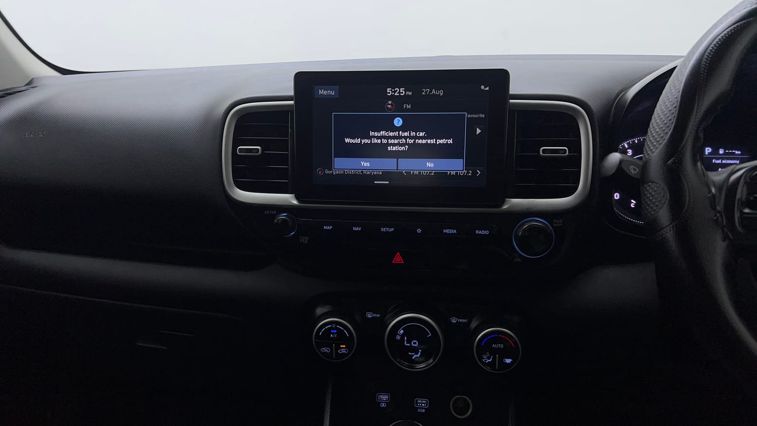 Used 2020 Hyundai Venue SX Plus 1.0 Turbo DCT Petrol Automatic interior MUSIC SYSTEM & AC CONTROL VIEW