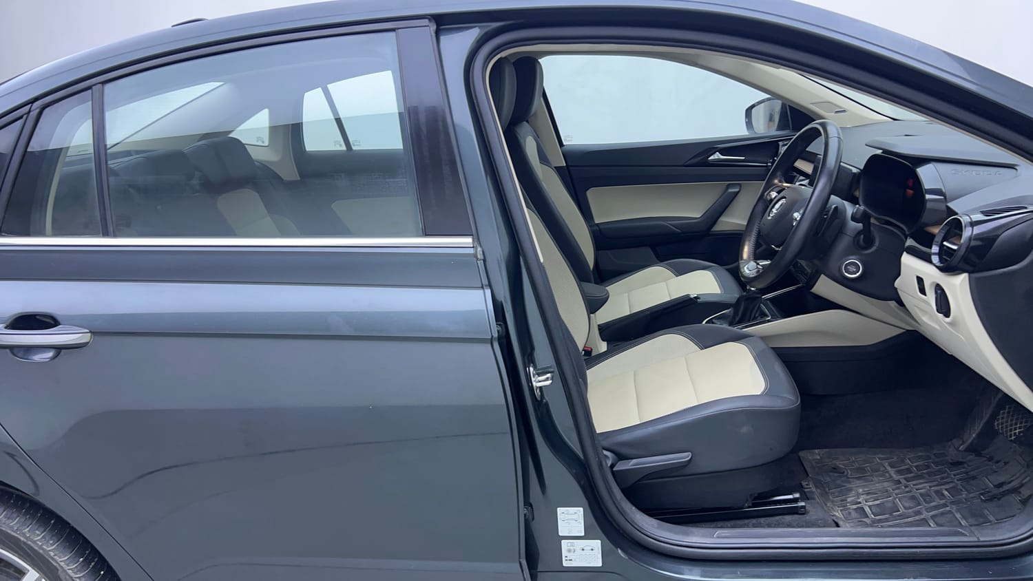 Used 2022 Skoda Slavia Style 1.0L TSI AT Petrol Automatic interior RIGHT SIDE FRONT DOOR CABIN VIEW