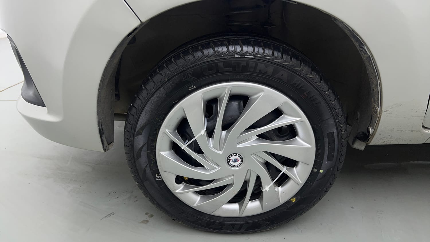 Used 2017 Maruti Suzuki Alto K10 VXi Petrol Manual tyres LEFT FRONT TYRE RIM VIEW