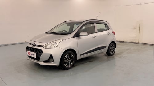 Used 2017 Hyundai Grand i10 Asta 1.2 Kappa VTVT Petrol Manual exterior LEFT FRONT CORNER VIEW