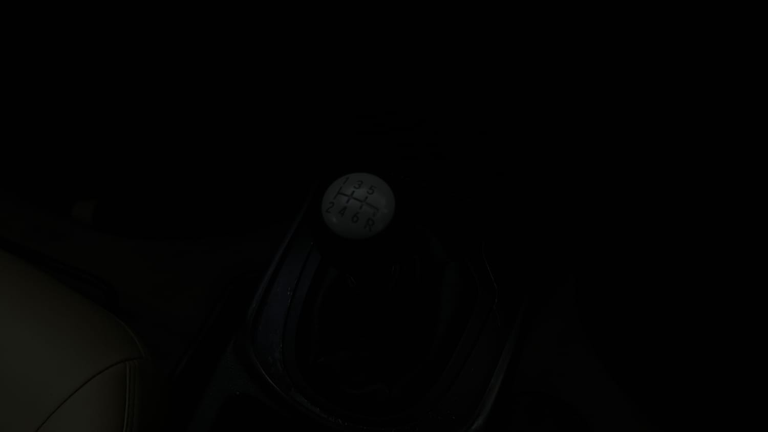 Used 2014 Honda City SV Diesel Diesel Manual interior GEAR  KNOB VIEW