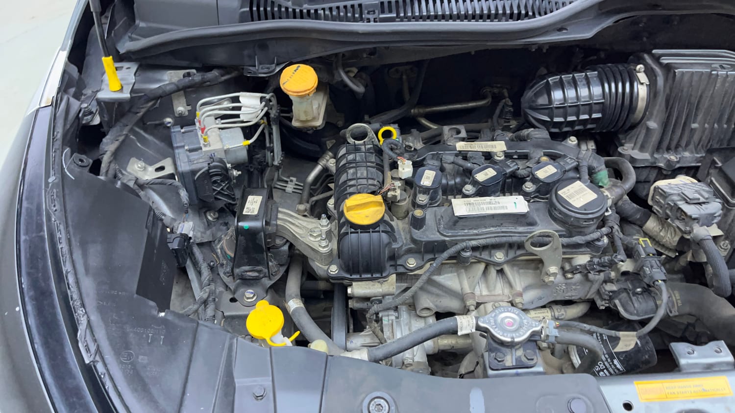 Used 2022 Tata Altroz XM Plus Petrol Petrol Manual engine ENGINE RIGHT SIDE VIEW