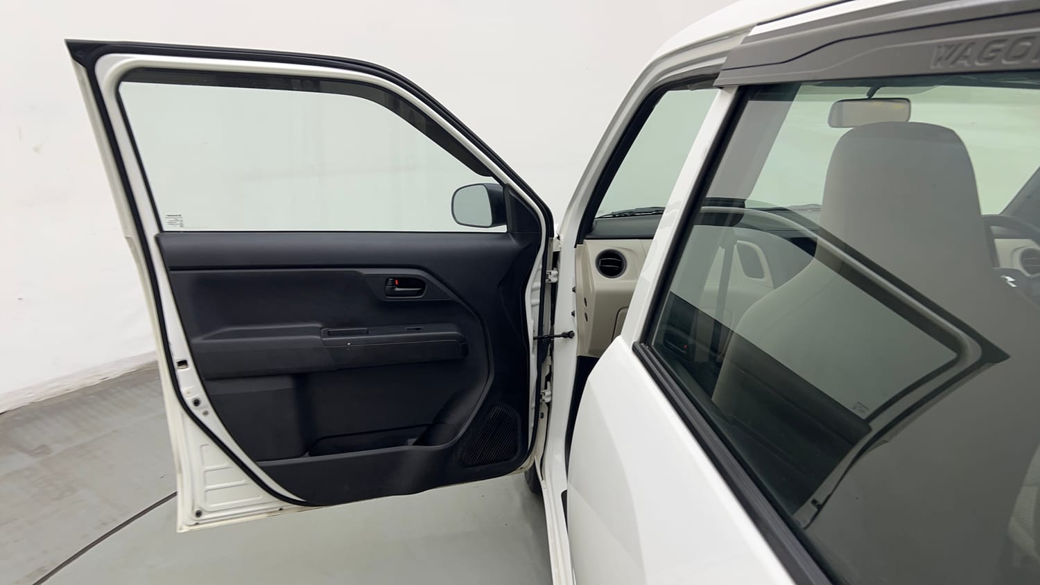 Used 2022 Maruti Suzuki Wagon R LXI 1.0 CNG Cng Manual interior LEFT FRONT DOOR OPEN VIEW