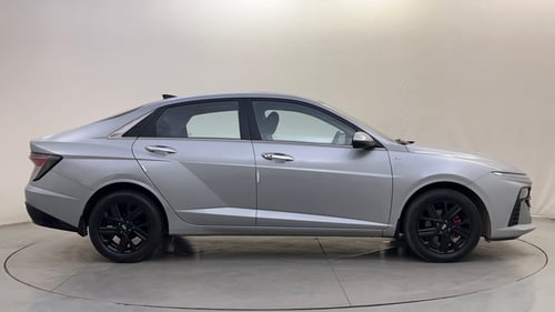 Used 2023 Hyundai Verna SX 1.5 Turbo Petrol DCT Petrol Automatic exterior RIGHT SIDE VIEW